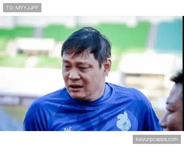 范志毅边路传中如何强化防守体系与防线稳定性? 范志毅边路传中如何强化防守体系与防线稳定性?